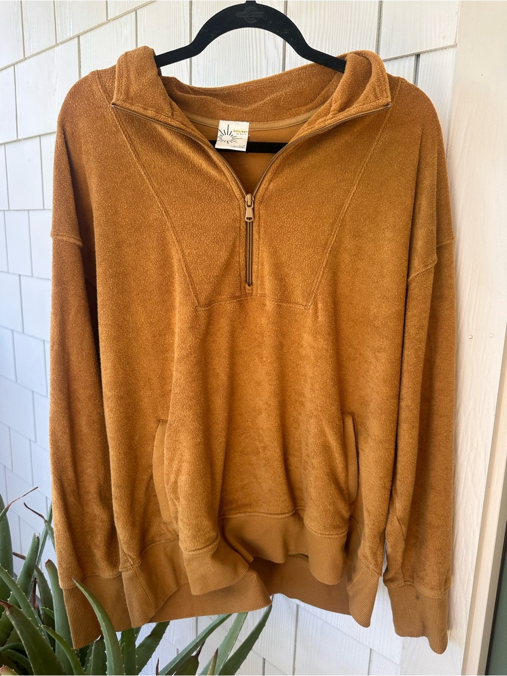 Half-Zip Fleece Pullover Jacket - Tan